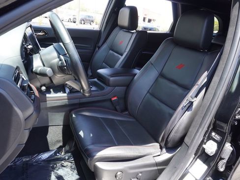 Used 2025 Dodge Durango GT AWD/4WD image 16