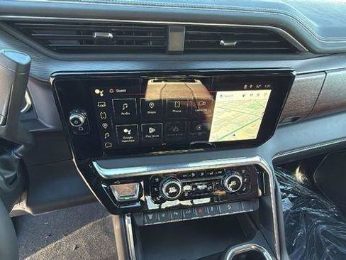 New 2026 GMC Sierra 2500 Denali Ultimate image 15