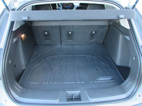 New 2026 Chevrolet Trax LT w/ LPO, Blackout Package image 11