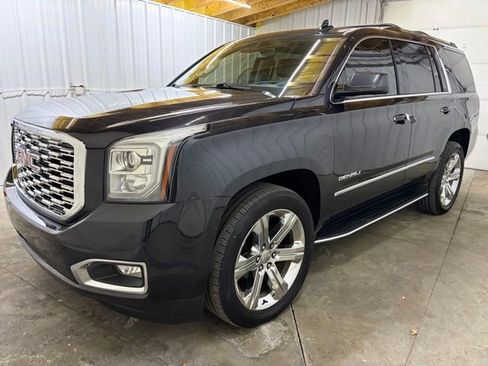 Used 2020 GMC Yukon Denali w/ Open Road Package image 3