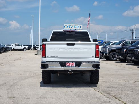 Used 2024 Chevrolet Silverado 2500 LTZ w/ LTZ Plus Package AWD/4WD image 6