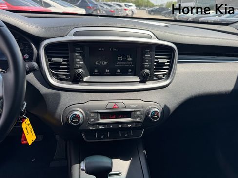Used 2020 Kia Sorento LX w/ LX I4 Convenience Package FWD image 20