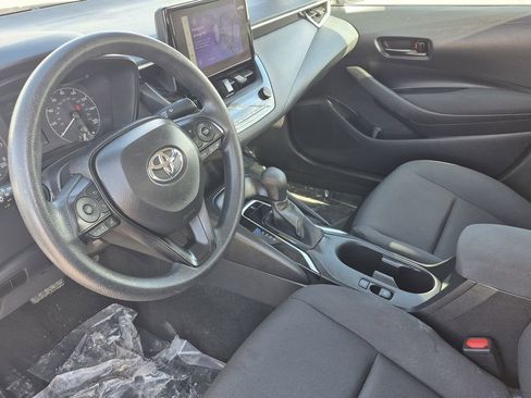 Used 2024 Toyota Corolla LE FWD image 11