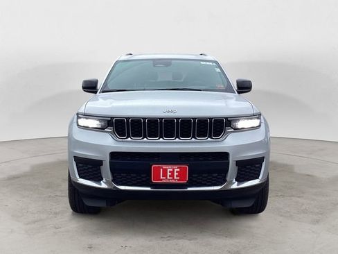 New 2026 Jeep Grand Cherokee L 4WD image 9