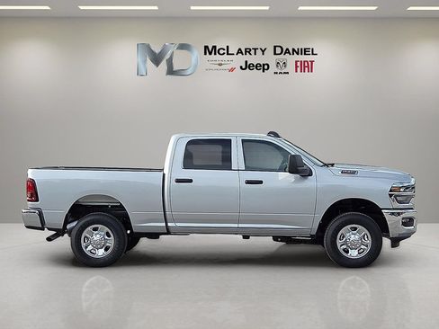 New 2026 RAM 2500 Tradesman w/ Chrome Appearance Group AWD/4WD image 6