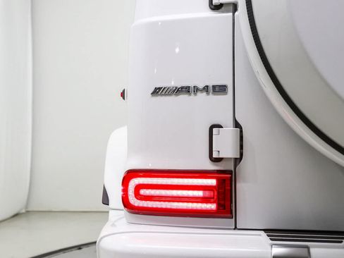 Certified 2022 Mercedes-Benz G 63 AMG 4MATIC image 11