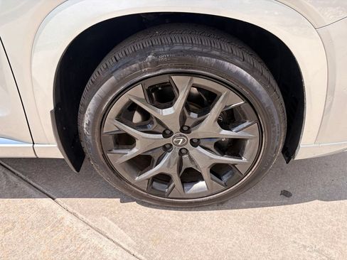 Used 2025 Lexus TX 500h AWD image 36