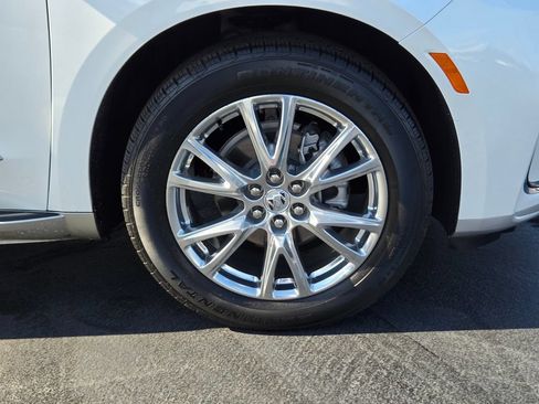 Used 2023 Buick Enclave Essence w/ Experience Buick Package FWD image 22
