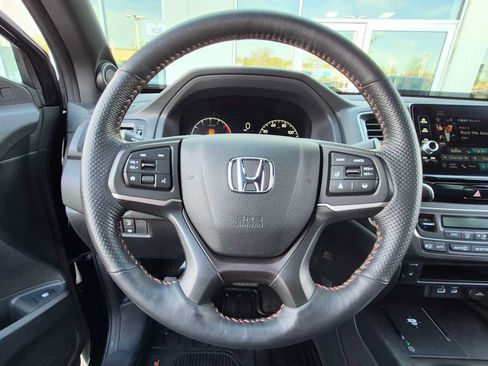 Used 2025 Honda Ridgeline TrailSport image 22