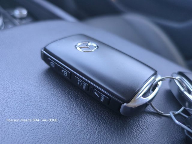 Used 2024 MAZDA MAZDA3 s FWD image 29
