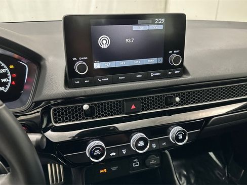 Used 2024 Honda Civic Sport image 14