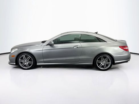 Used 2010 Mercedes-Benz E 550 Coupe image 8