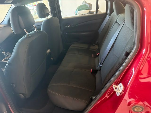Used 2012 Chrysler 200 Touring FWD image 13