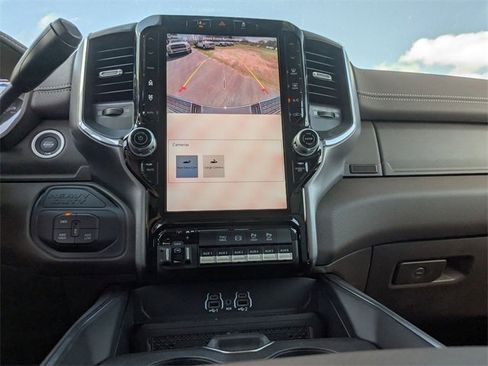 New 2025 RAM 2500 Laramie image 22