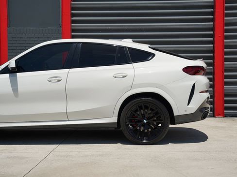 Used 2023 BMW X6 xDrive40i w/ M Sport Package AWD/4WD image 10