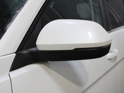 New 2026 Volkswagen Atlas SE image 31