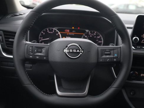 New 2026 Nissan Rogue SV AWD/4WD image 8