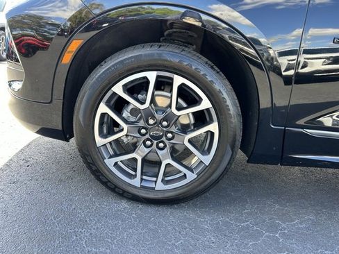 Used 2023 Chevrolet Blazer RS w/ Enhanced Convenience Package image 9