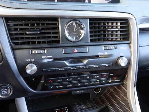 Used 2020 Lexus RX 350 AWD w/ Luxury Package image 25