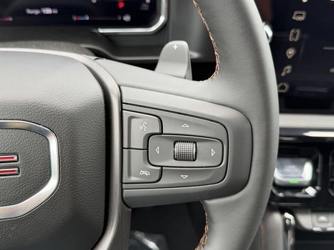 New 2026 GMC Sierra 1500 AT4 w/ Technology Package AWD/4WD image 8