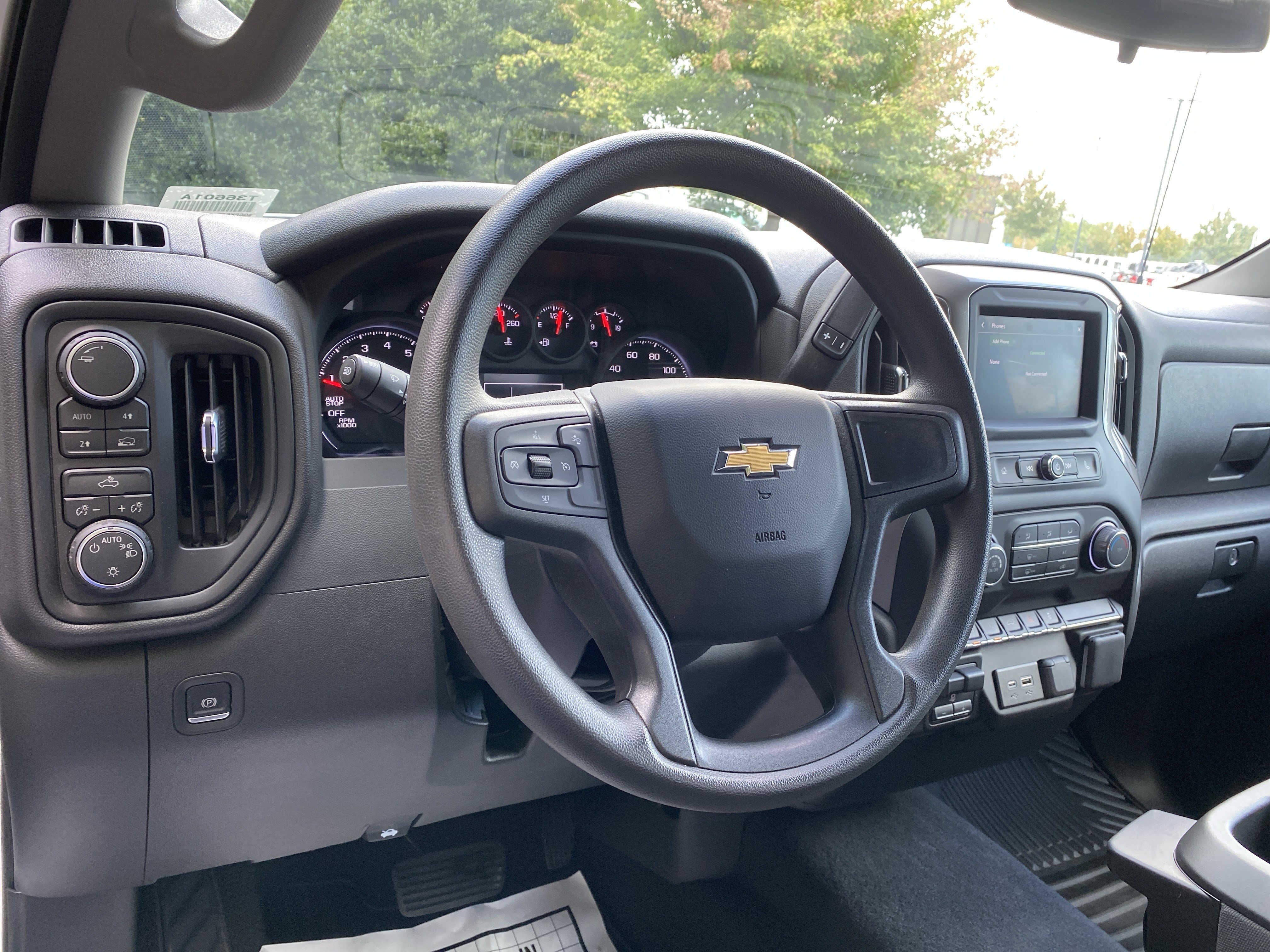 Used 2026 Chevrolet Silverado 1500 Custom AWD/4WD image 17
