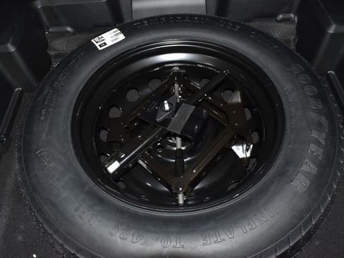 New 2026 Jeep Cherokee Overland w/ Trailer Tow Group image 33