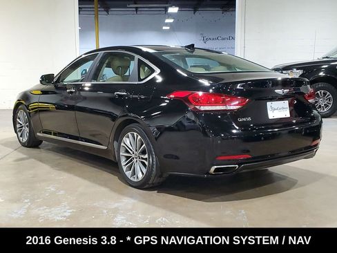 Used 2016 Hyundai Genesis 3.8 w/ Option Group 04 image 11