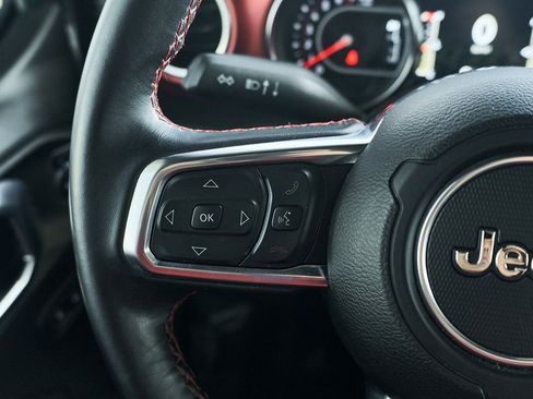 Used 2021 Jeep Wrangler Unlimited Rubicon image 35