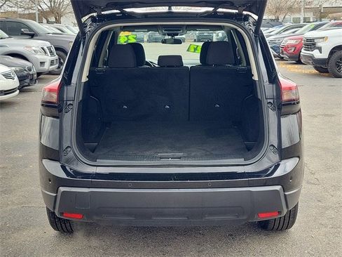 Certified 2024 Nissan Rogue SV image 28