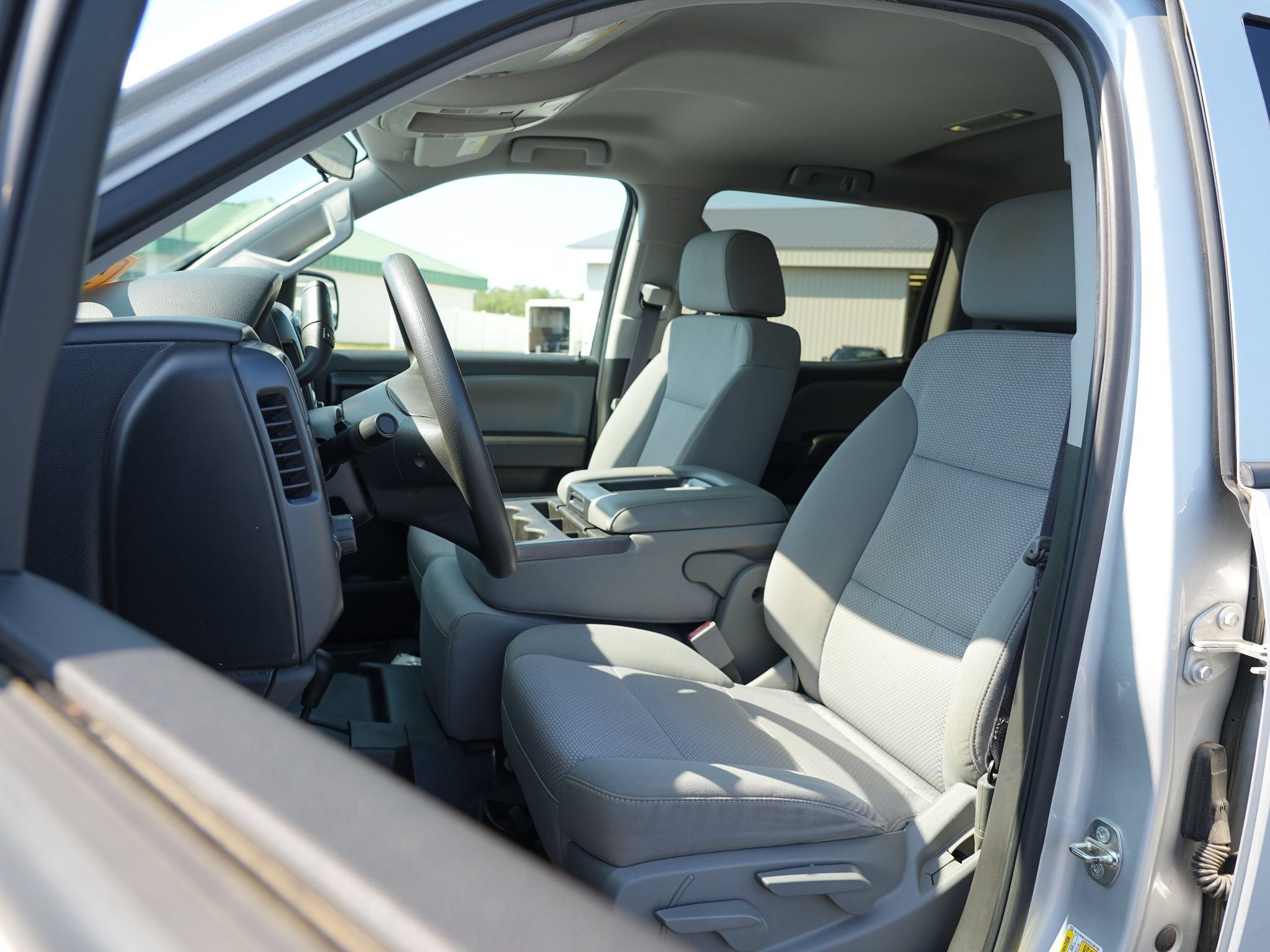 Used 2017 Chevrolet Silverado 1500 W/T w/ Trailering Package AWD/4WD image 13