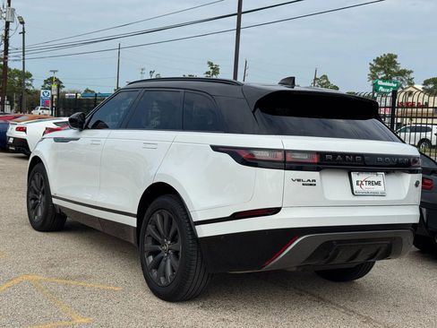 Used 2019 Land Rover Range Rover Velar R-Dynamic SE image 8
