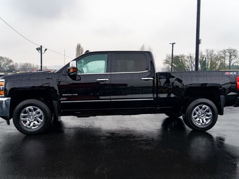 Used 2016 Chevrolet Silverado 2500 LTZ w/ Duramax Plus Package image 13