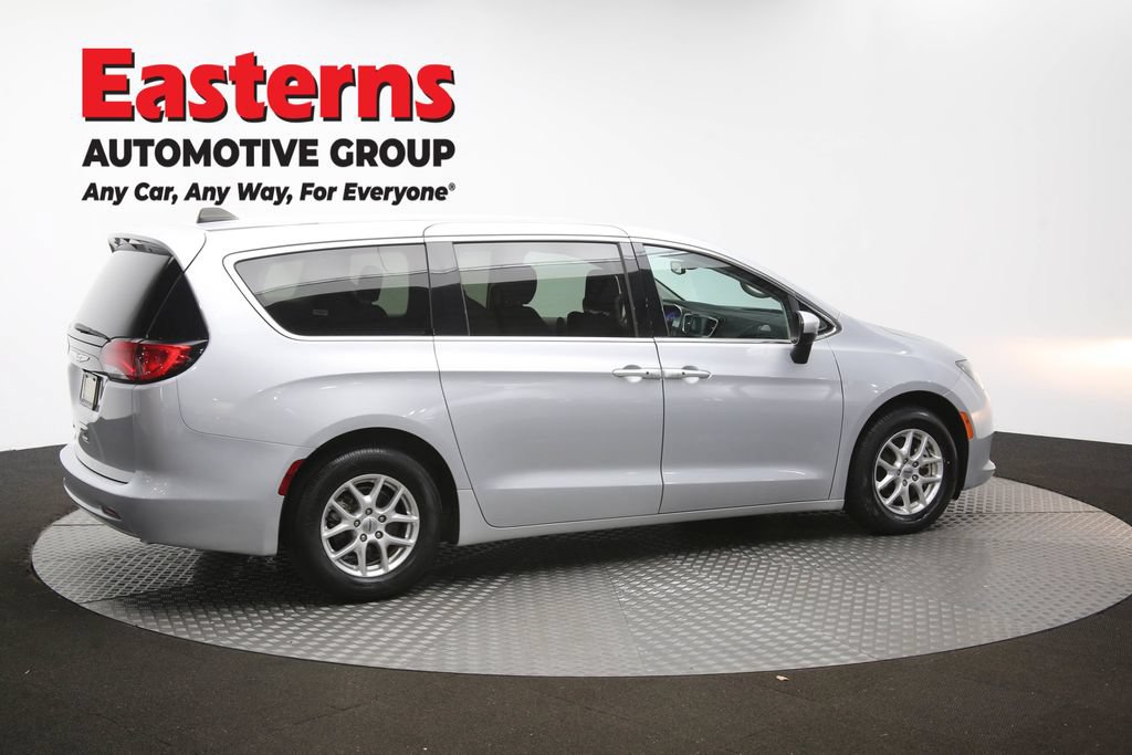 Used 2023 Chrysler Voyager LX FWD image 44