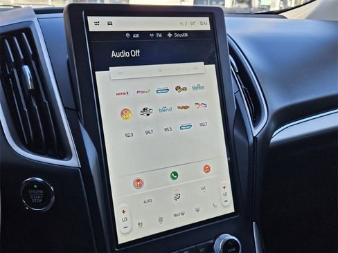 Used 2022 Ford Edge SEL w/ Convenience Package image 21