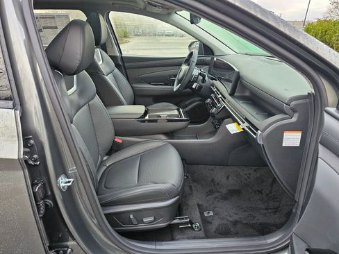 New 2026 Hyundai Tucson Limited image 11