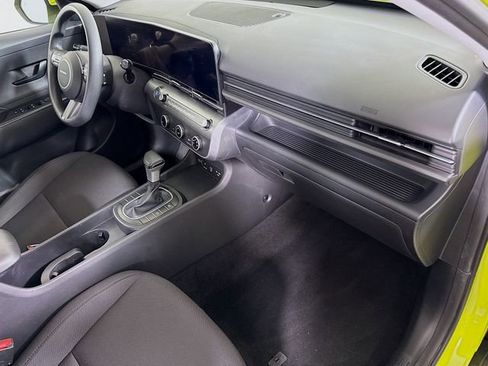 Certified 2024 Hyundai Kona SE image 29