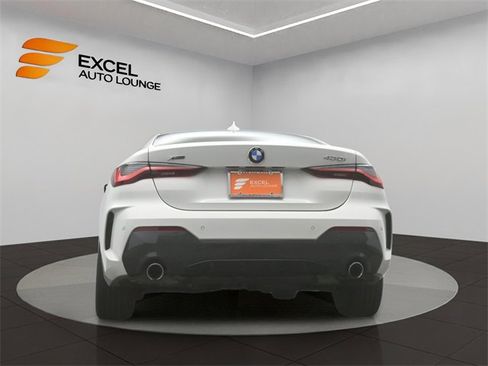 Used 2021 BMW 430i xDrive Coupe w/ M Sport Package image 44