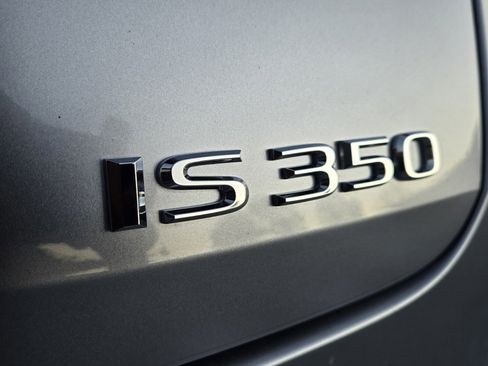 Certified 2025 Lexus IS 350 F Sport image 12