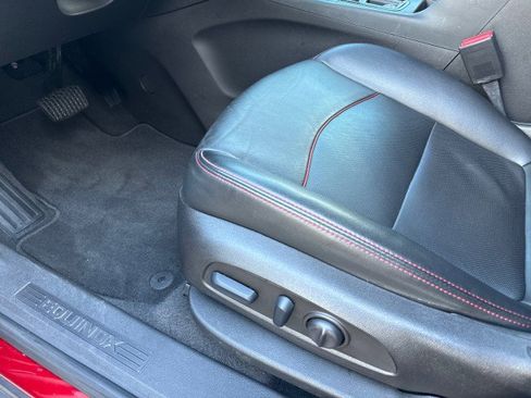 Used 2022 Chevrolet Equinox RS w/ RS Leather Package image 18