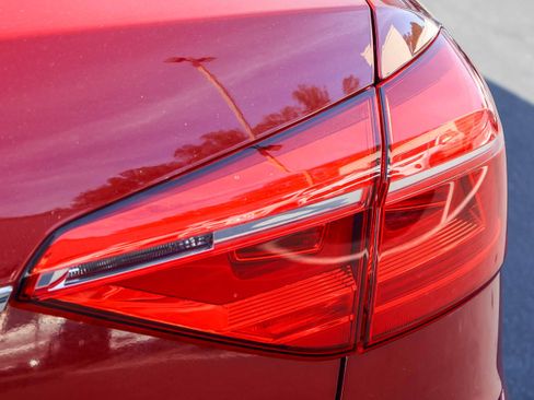 Used 2016 Volkswagen Passat 1.8T S image 23