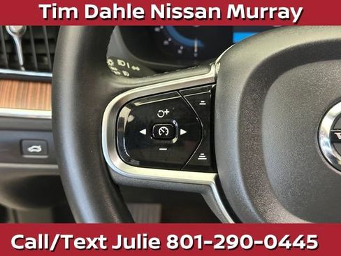 Used 2023 Volvo XC60 B5 Ultimate AWD/4WD image 23