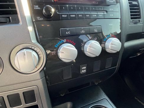 Used 2012 Toyota Tundra 4x4 Double Cab image 24