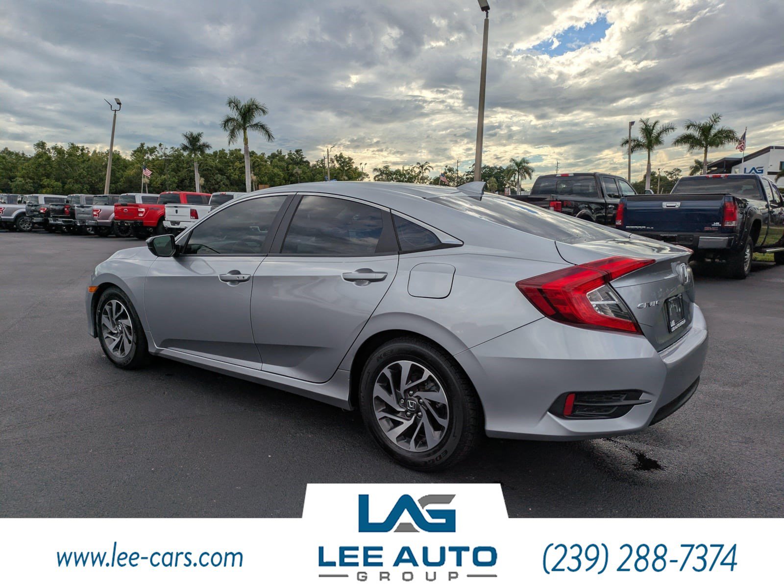 Used 2017 Honda Civic EX image 5