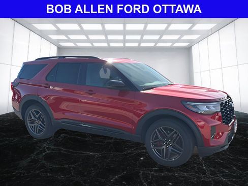 New 2026 Ford Explorer ST-Line w/ ST-Line Street Pack AWD/4WD image 11