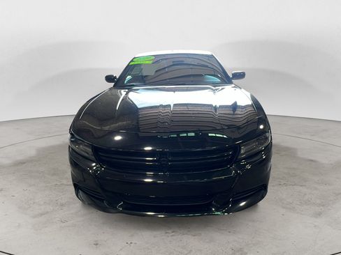 Used 2020 Dodge Charger SXT w/ Plus Group RWD image 2