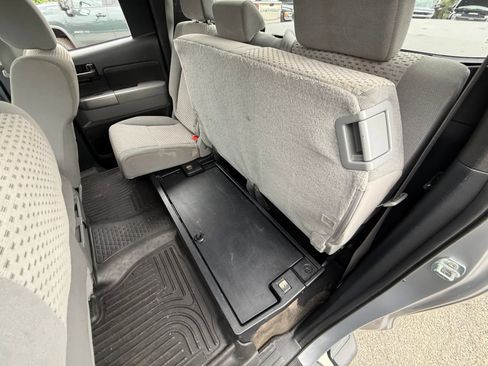 Used 2012 Toyota Tundra 4x4 Double Cab w/ Tow Pkg image 25