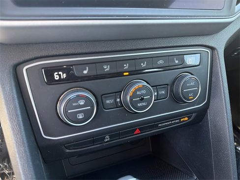 Used 2021 Volkswagen Atlas SE image 31