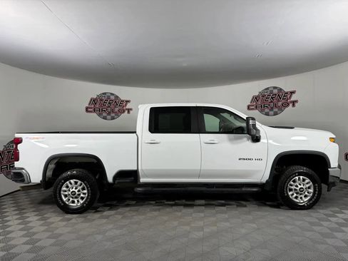 Used 2020 Chevrolet Silverado 2500 LT AWD/4WD image 8