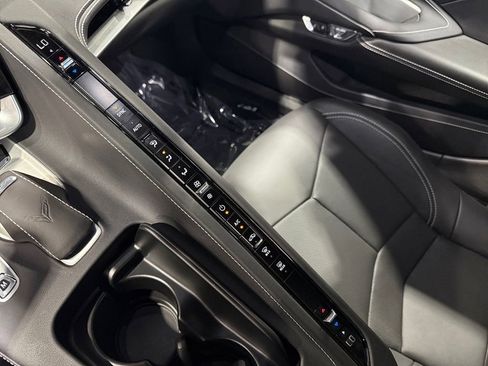 Used 2024 Chevrolet Corvette Stingray Coupe w/ 1LT RWD image 28