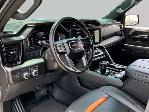 Used 2026 GMC Sierra 1500 AT4 w/ AT4 Preferred Package AWD/4WD image 17